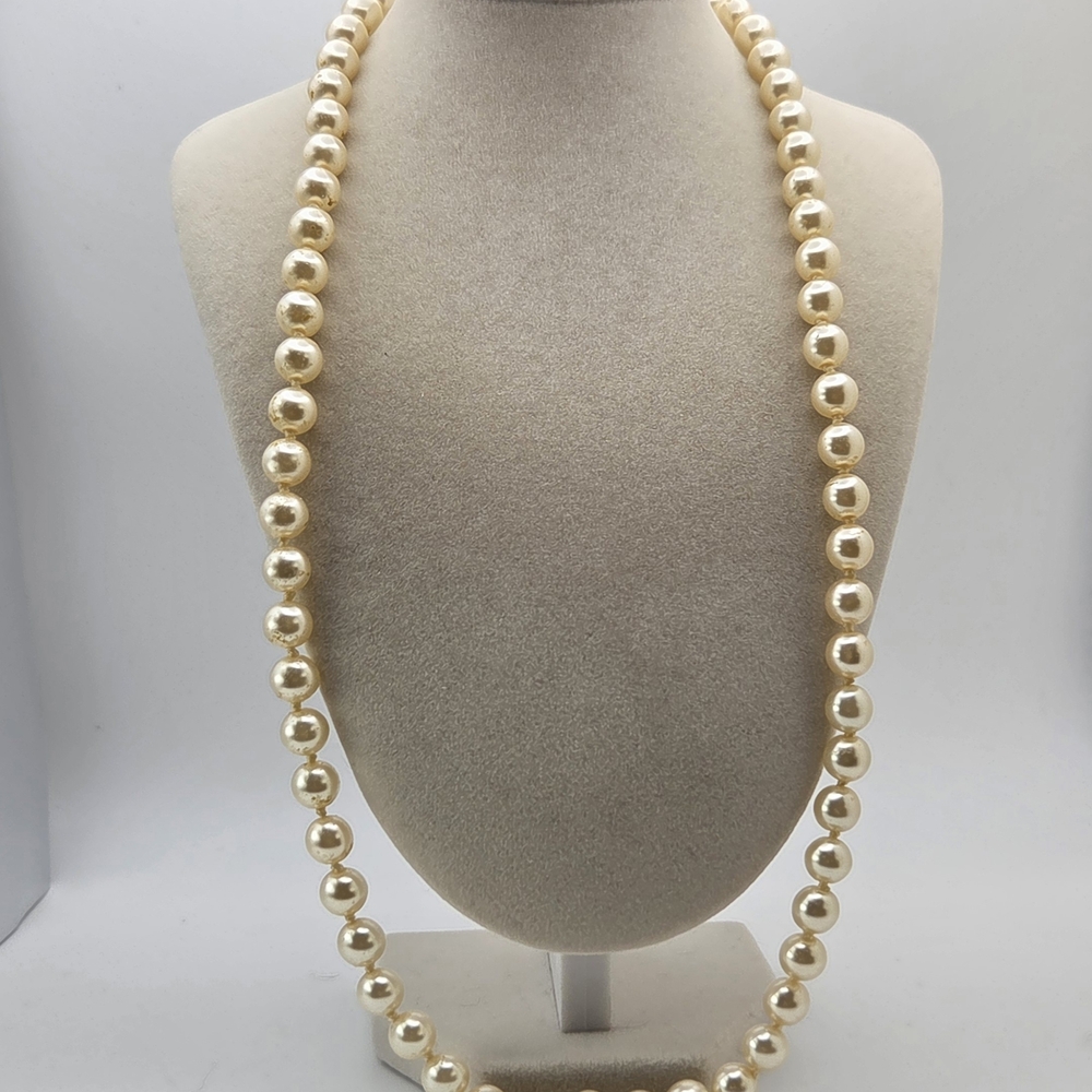 Vintage Hand-Knotted Glass Pearls - Ornate Filigree Clasp - READ DESCRIPTION